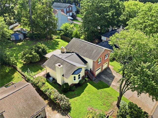 440 Hunters Cove Court, Lawrenceville, GA 30044
