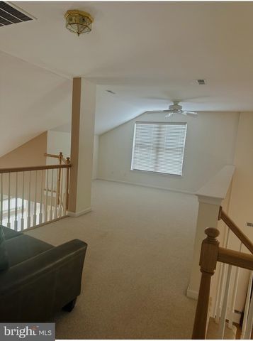 121 EINSTEIN WAY, Cranbury, NJ 08512