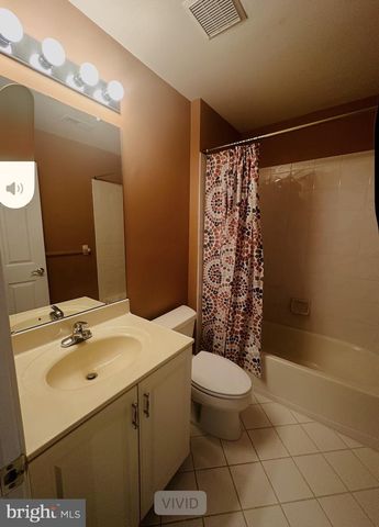 121 EINSTEIN WAY, Cranbury, NJ 08512