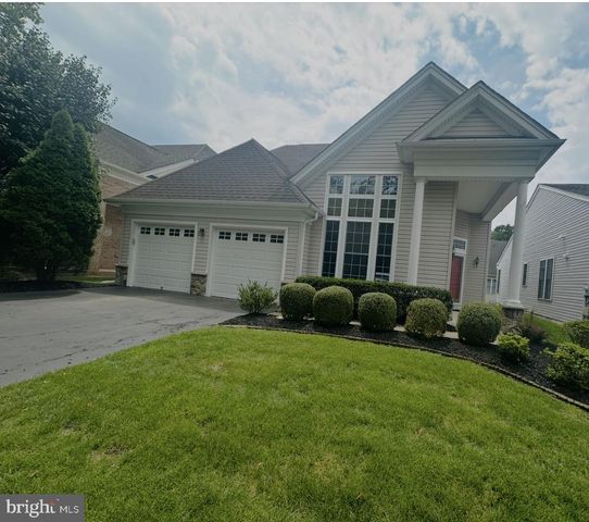 121 EINSTEIN WAY, Cranbury, NJ 08512