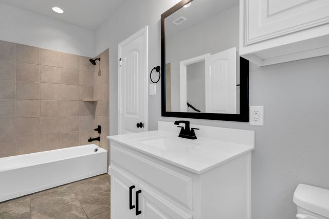 624 Singing Water Drive, Rockwall, TX 75087