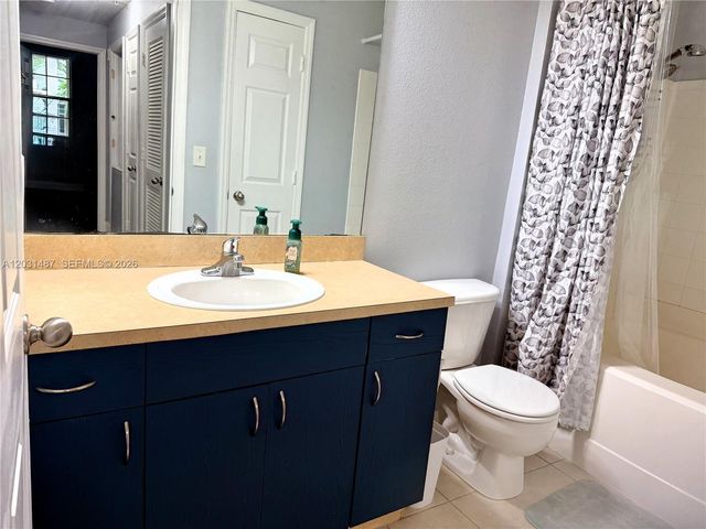 533 NE 3rd Ave 313, Fort Lauderdale, FL 33301