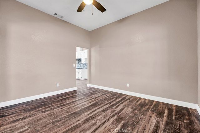 6748 Coriander, Oak Hills, CA 92344