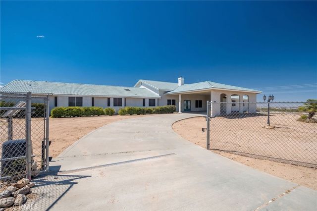 6748 Coriander, Oak Hills, CA 92344