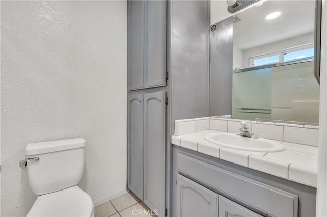 6748 Coriander, Oak Hills, CA 92344