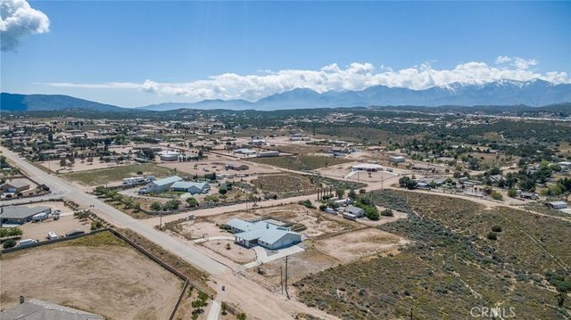 6748 Coriander, Oak Hills, CA 92344