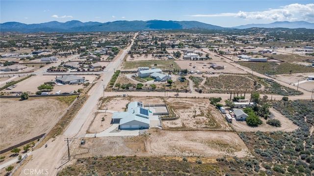6748 Coriander, Oak Hills, CA 92344