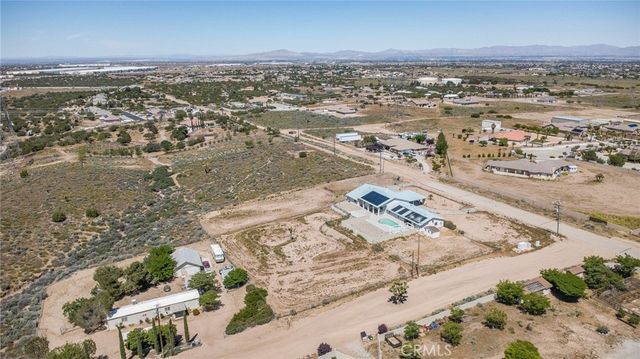 6748 Coriander, Oak Hills, CA 92344
