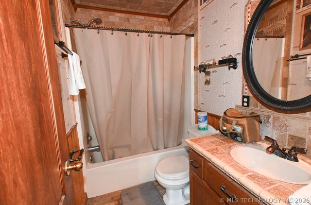 452713 E 953 Road, Vian, OK 74962