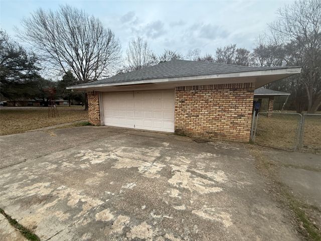 6107 Chanticleer Drive, Keithville, LA 71047