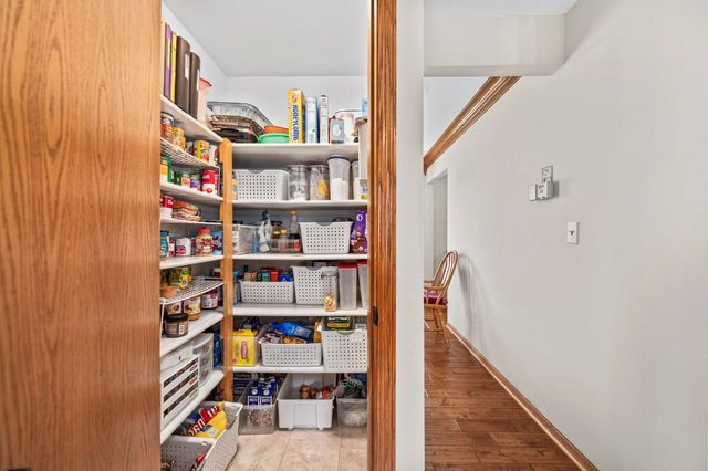 1109 Buteo COURT, Burlington, WI 53105