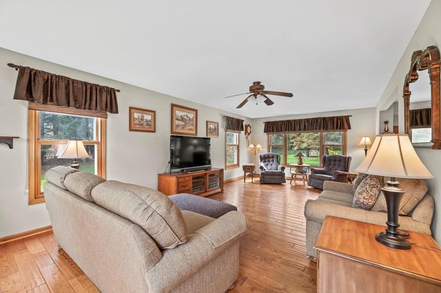 1109 Buteo COURT, Burlington, WI 53105