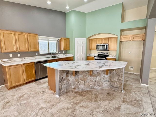 3836 Heather Avenue, Kingman, AZ 86401