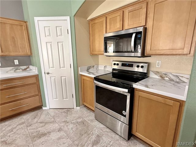 3836 Heather Avenue, Kingman, AZ 86401