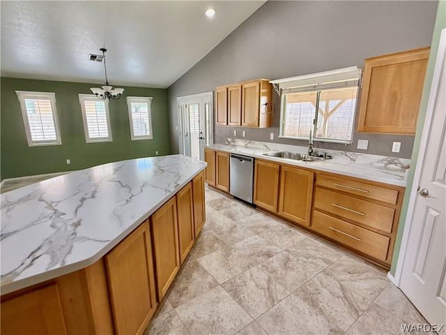 3836 Heather Avenue, Kingman, AZ 86401