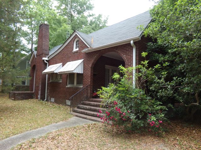 7 E Charlotte Avenue, Sumter, SC 29150