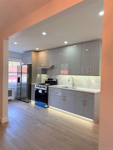 4709 188th Street, Flushing, NY 11358