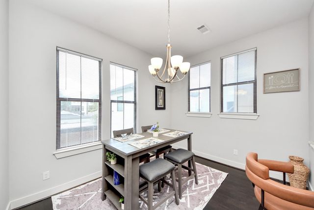 1706 Spring Street, Houston, TX 77007