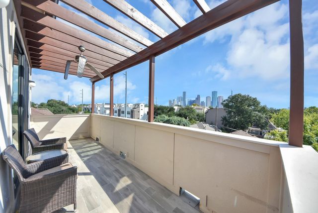 1706 Spring Street, Houston, TX 77007