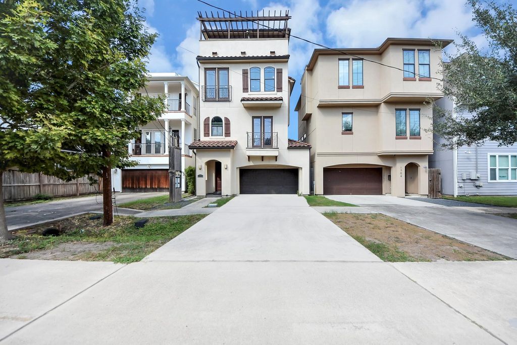 1706 Spring Street, Houston, TX 77007