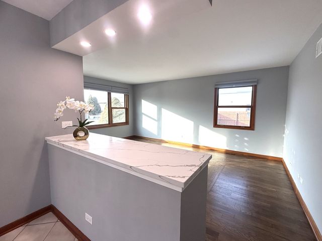 267 N Idlewild Avenue, Mundelein, IL 60060