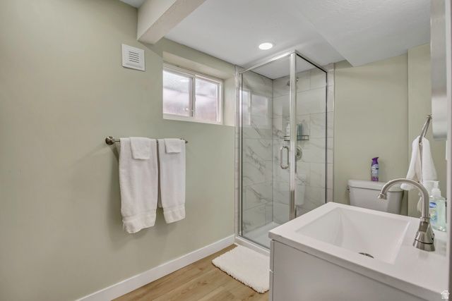 6621 S CYCLAMEN DR, West Jordan, UT 84084