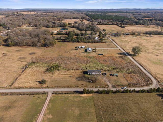 126 Denham Road, Morrilton, AR 72110