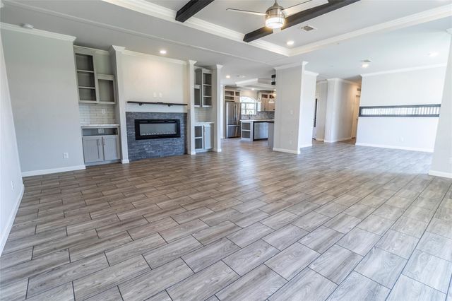 425 High View Ranch DR, Cedar Creek, TX 78612