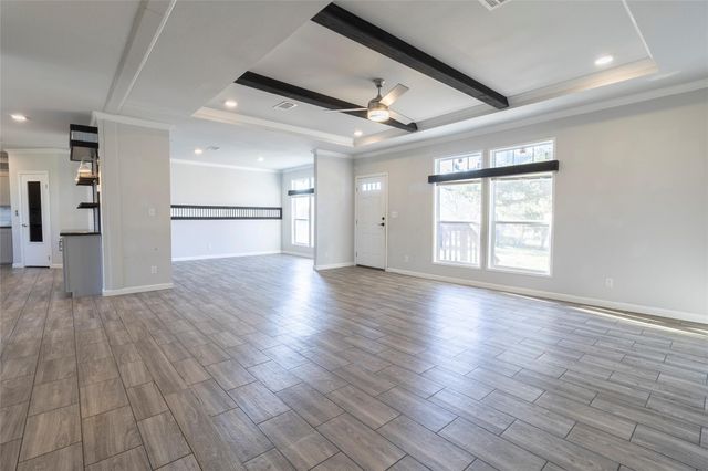 425 High View Ranch DR, Cedar Creek, TX 78612