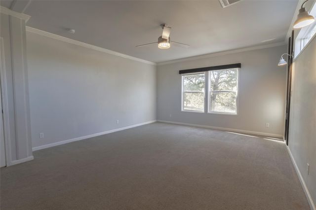 425 High View Ranch DR, Cedar Creek, TX 78612