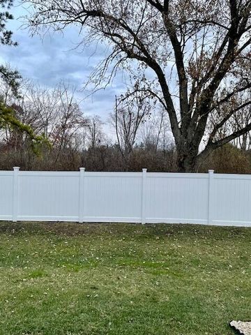 12733 Carey Street, Cedar Lake, IN 46303