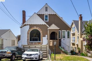 7529 Outlook Ave, Oakland, CA 94605