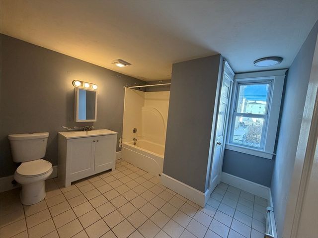 143 Pilgrim Avenue Unit 1, Worcester, MA 01604