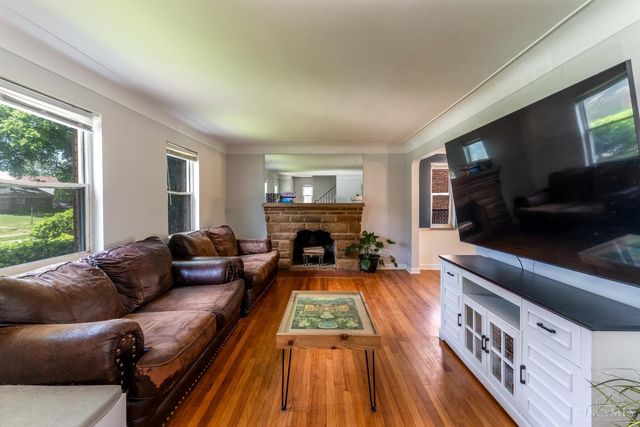 7260 Eastlawn Drive, Cincinnati, OH 45237