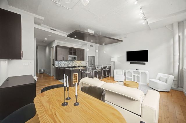 2600 W 7th Street 1505, Fort Worth, TX 76107