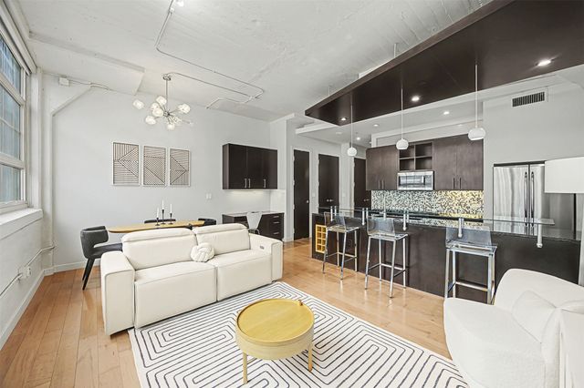 2600 W 7th Street 1505, Fort Worth, TX 76107