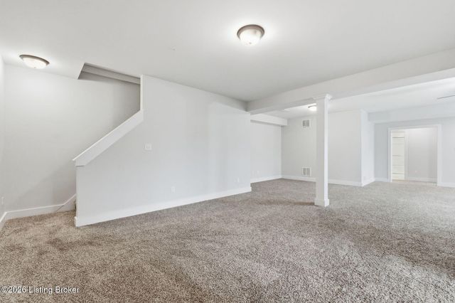 2300 Artisan Glen Ct, Fisherville, KY 40023