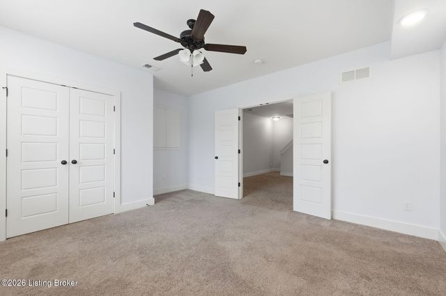 2300 Artisan Glen Ct, Fisherville, KY 40023