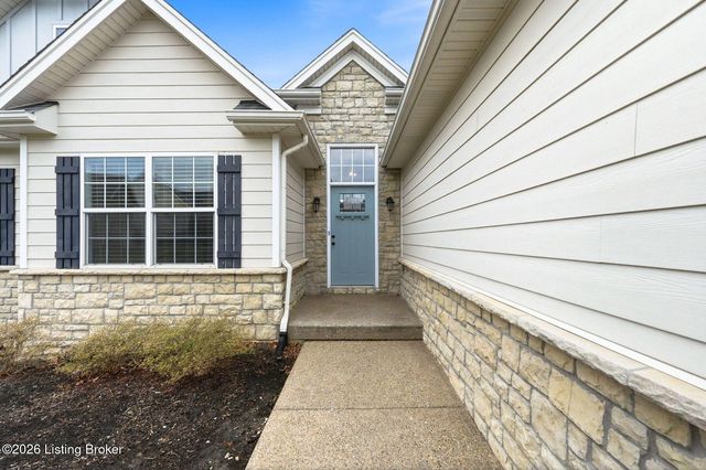 2300 Artisan Glen Ct, Fisherville, KY 40023