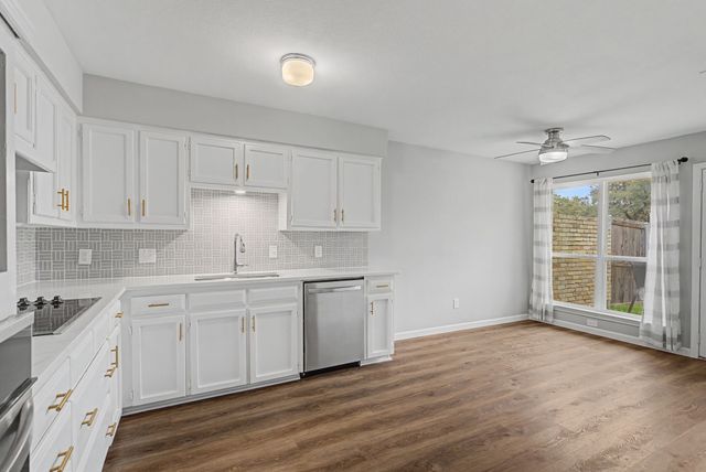 2126 Teakwood Lane, Plano, TX 75075