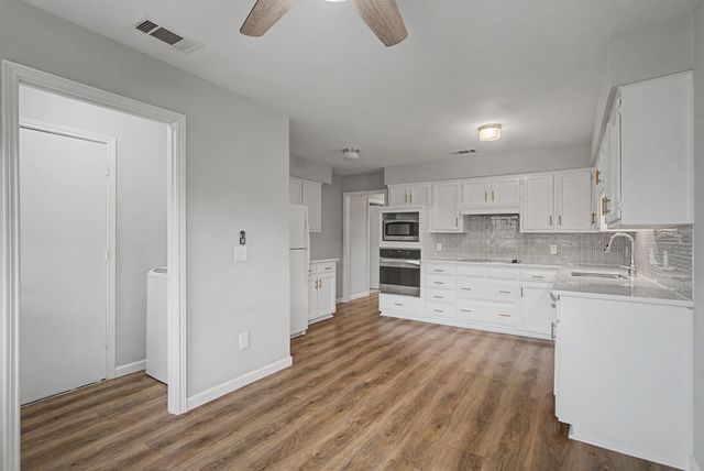 2126 Teakwood Lane, Plano, TX 75075