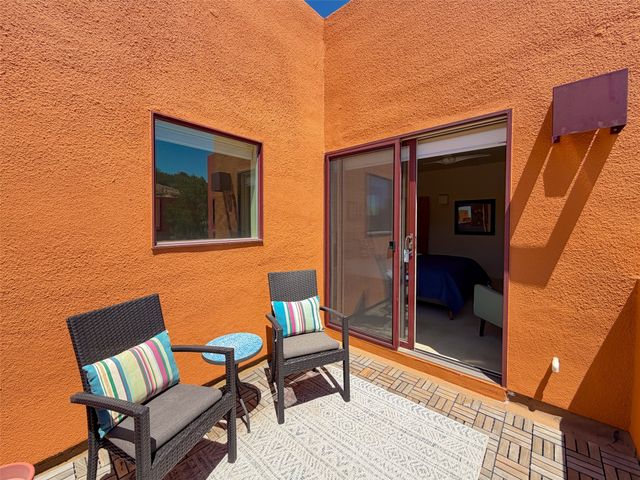 605 Avenida Colima 605, Santa Fe, NM 87506