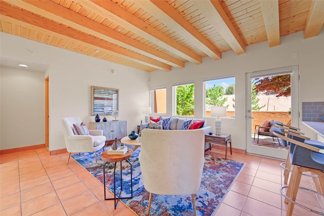 605 Avenida Colima 605, Santa Fe, NM 87506