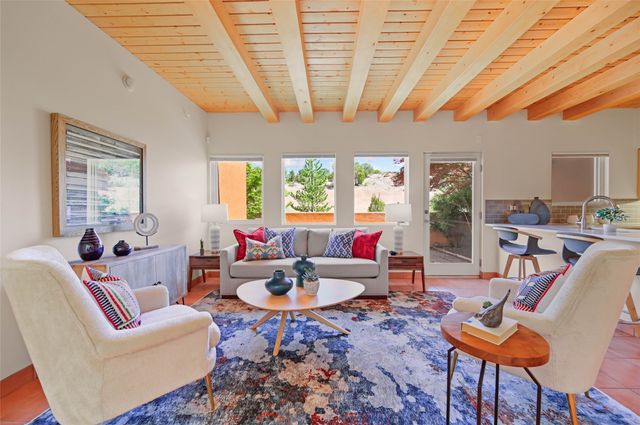 605 Avenida Colima 605, Santa Fe, NM 87506