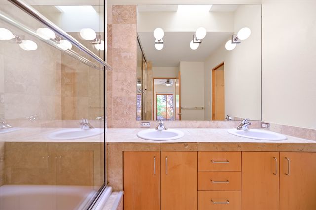 605 Avenida Colima 605, Santa Fe, NM 87506