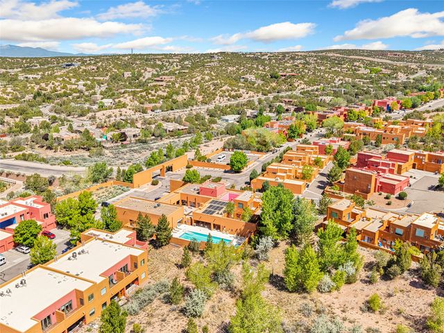 605 Avenida Colima 605, Santa Fe, NM 87506