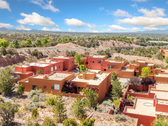 605 Avenida Colima 605, Santa Fe, NM 87506