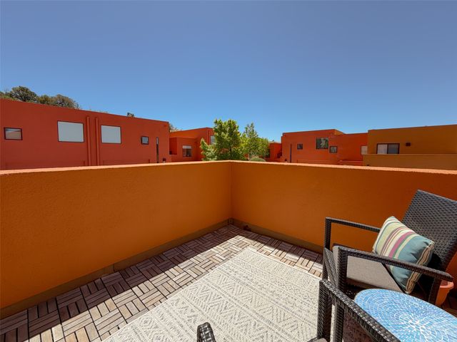 605 Avenida Colima 605, Santa Fe, NM 87506