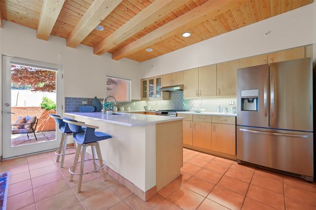 605 Avenida Colima 605, Santa Fe, NM 87506