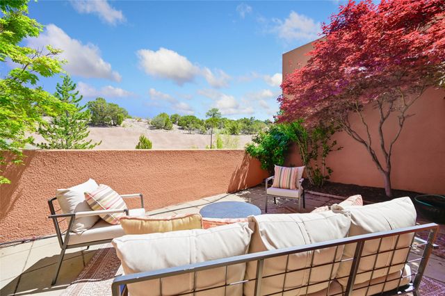 605 Avenida Colima 605, Santa Fe, NM 87506